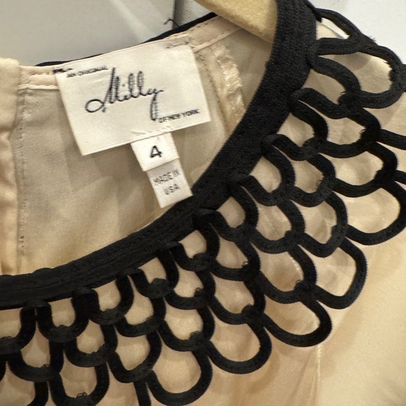 Milly Cream Blouse with Black Scalloped Neckline - Picture 3 of 5